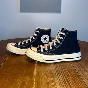 Converse Chuck Taylor women💫🖤